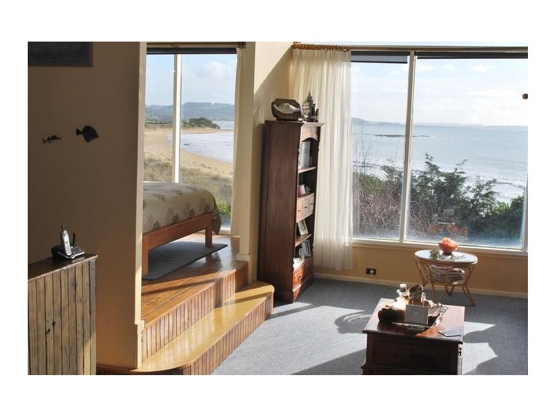 88-90 Bass Highway, Cooee TAS 7320