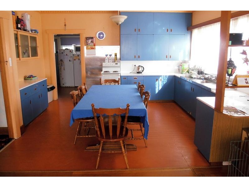 379 Bass Highway, Camdale TAS 7320