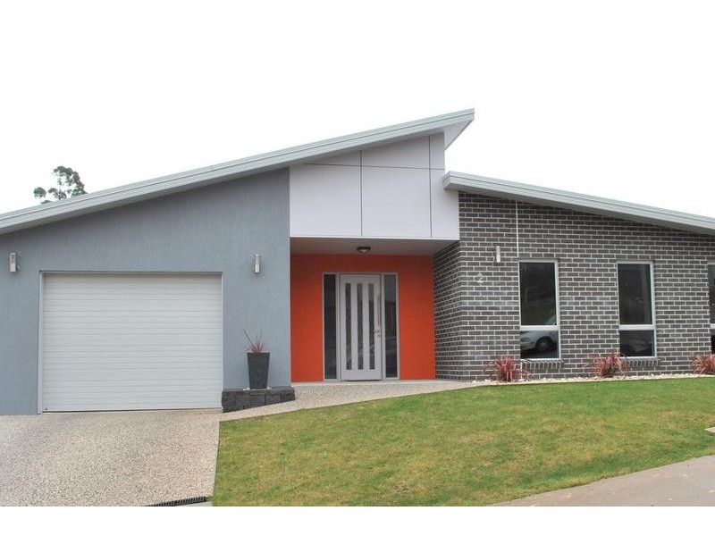 2/27 Heather Crescent, Burnie TAS 7320