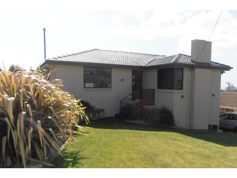 11 Crowe Street, Burnie TAS 7320