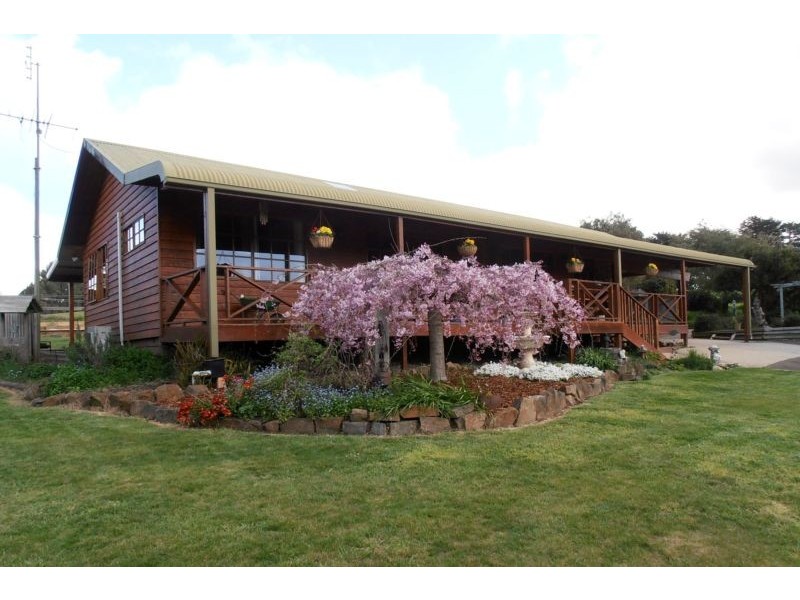 565 South Road, Penguin TAS 7316
