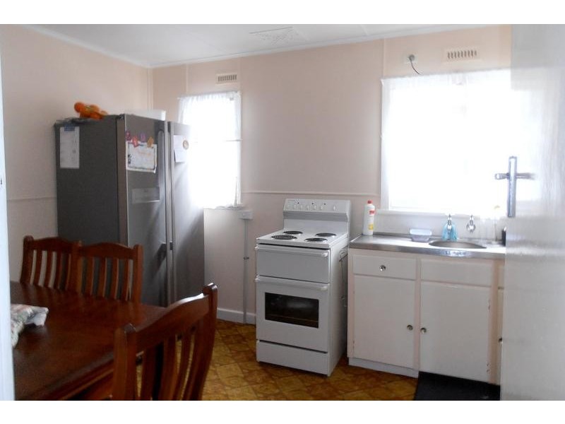 10 Giblin Street, Rosebery TAS 7470