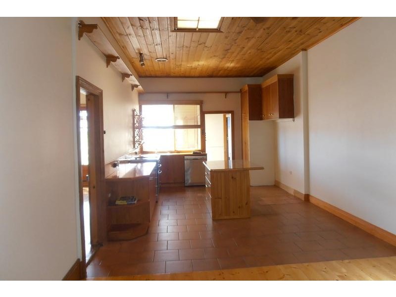 4 Charles Street, Burnie TAS 7320