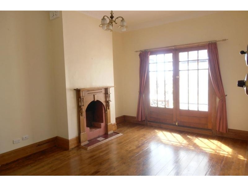 4 Charles Street, Burnie TAS 7320