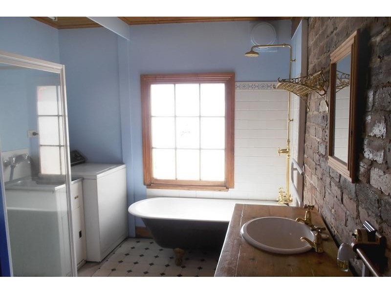 4 Charles Street, Burnie TAS 7320