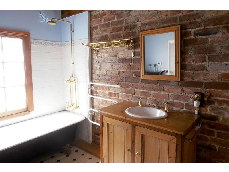 4 Charles Street, Burnie TAS 7320