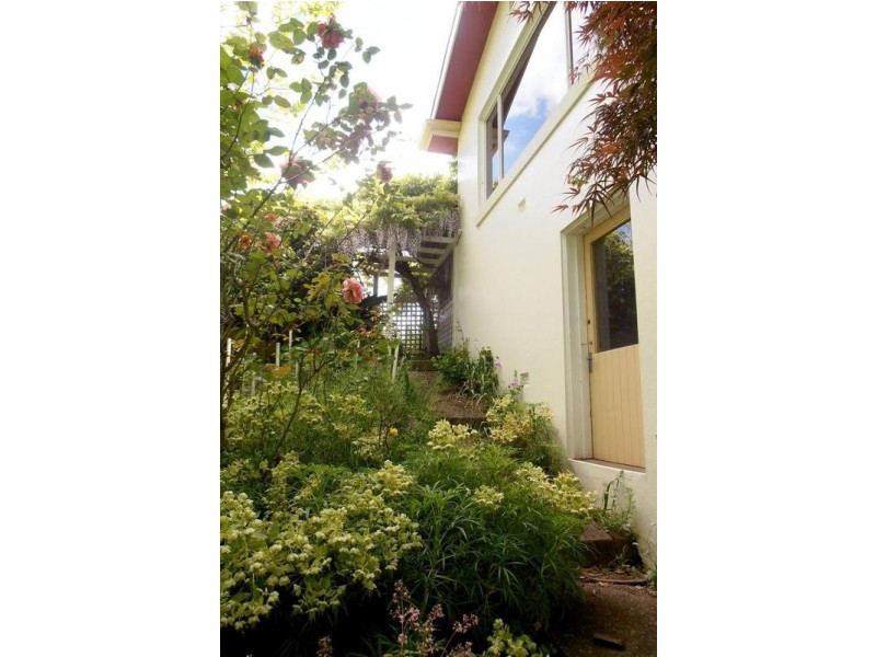 6 Seaview Avenue, Burnie TAS 7320
