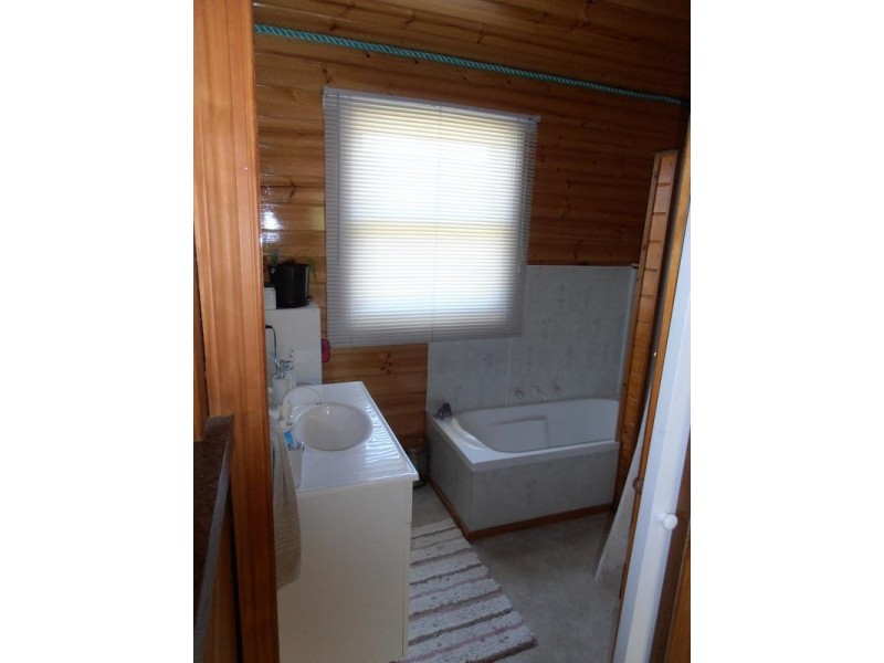 14 Propsting Street, Rosebery TAS 7470