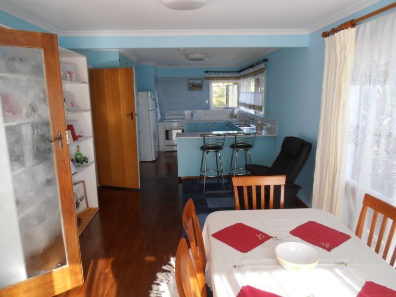 10 Nairana Ave, Shorewell Park TAS 7320