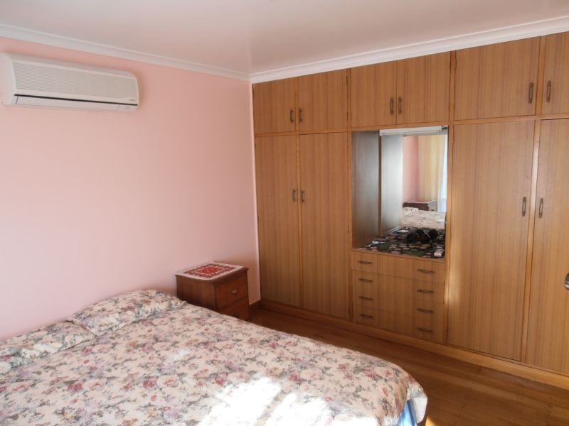 10 Nairana Ave, Shorewell Park TAS 7320