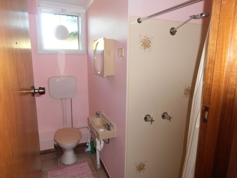 10 Nairana Ave, Shorewell Park TAS 7320