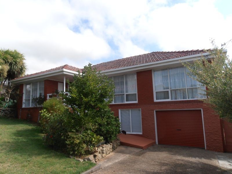 10 Nairana Ave, Shorewell Park TAS 7320