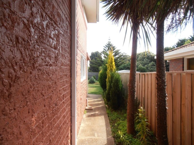 10 Nairana Ave, Shorewell Park TAS 7320