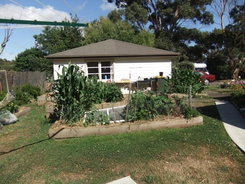 26 Epsom Road, Penguin TAS 7316