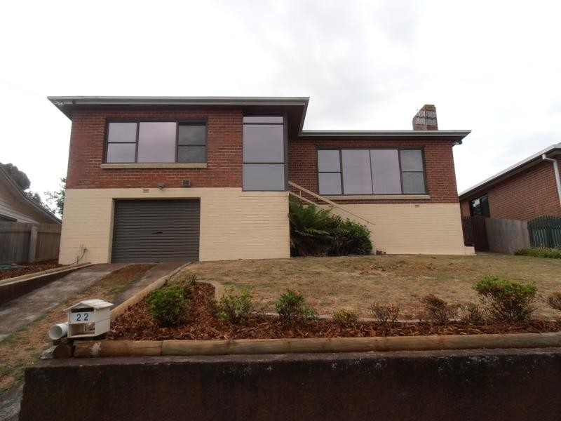 22 Sampson Street, Burnie TAS 7320