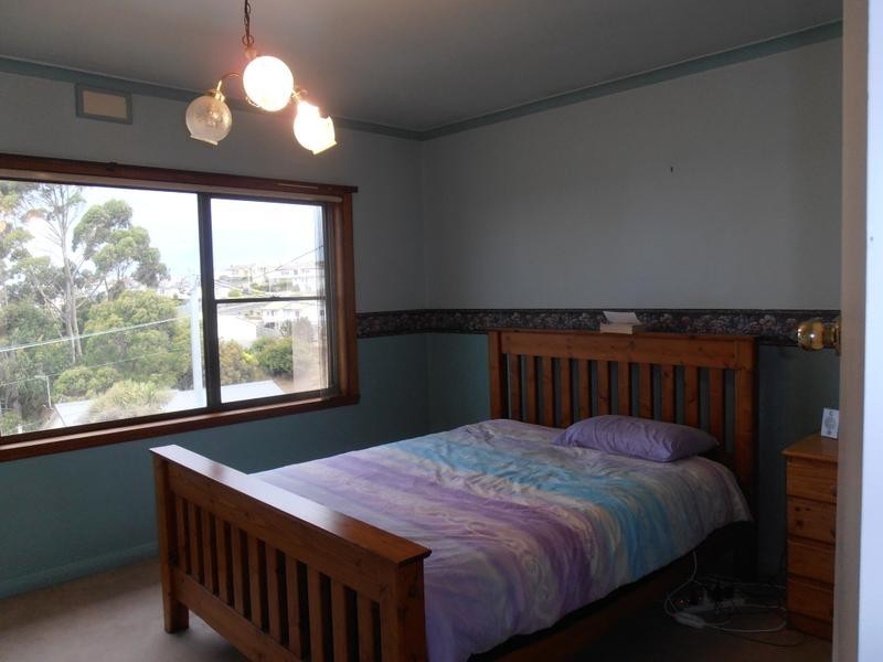 22 Sampson Street, Burnie TAS 7320