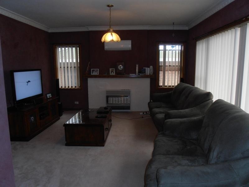 22 Sampson Street, Burnie TAS 7320