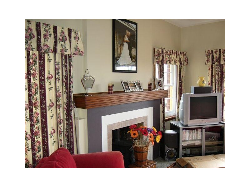 7 Charles Street,, Burnie TAS 7320