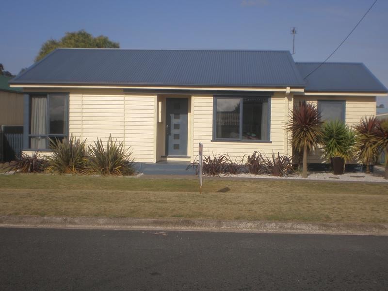 1 Boon Street,, Ulverstone TAS 7315
