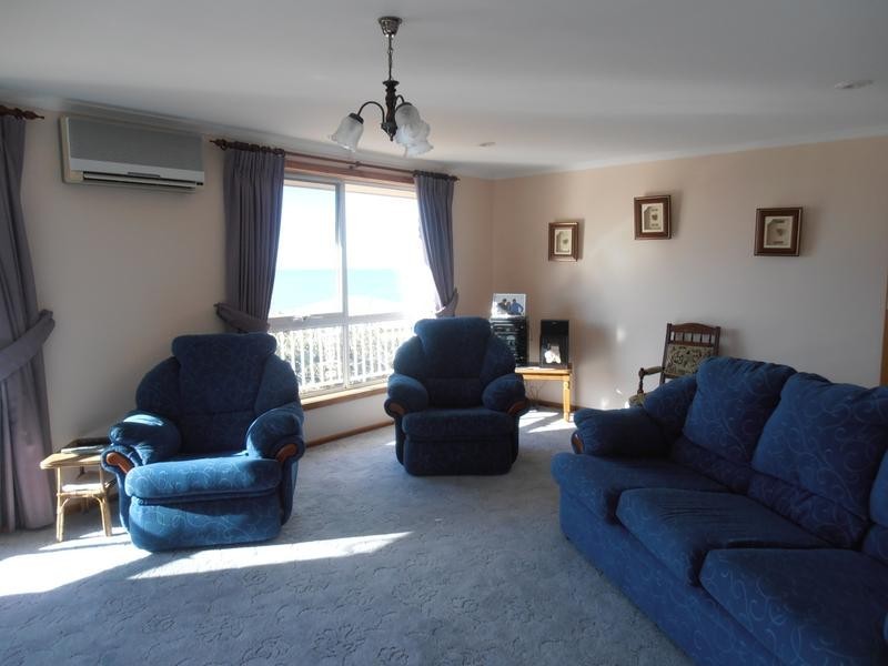 12 Kentish Street,, Penguin TAS 7316