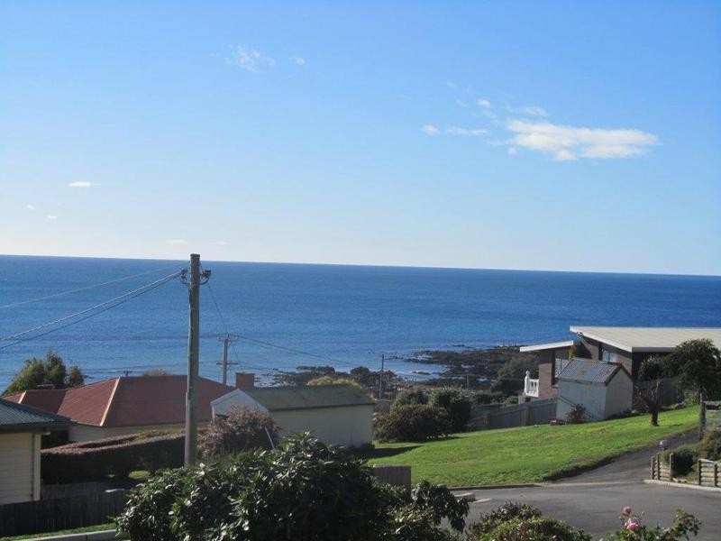 12 Kentish Street,, Penguin TAS 7316