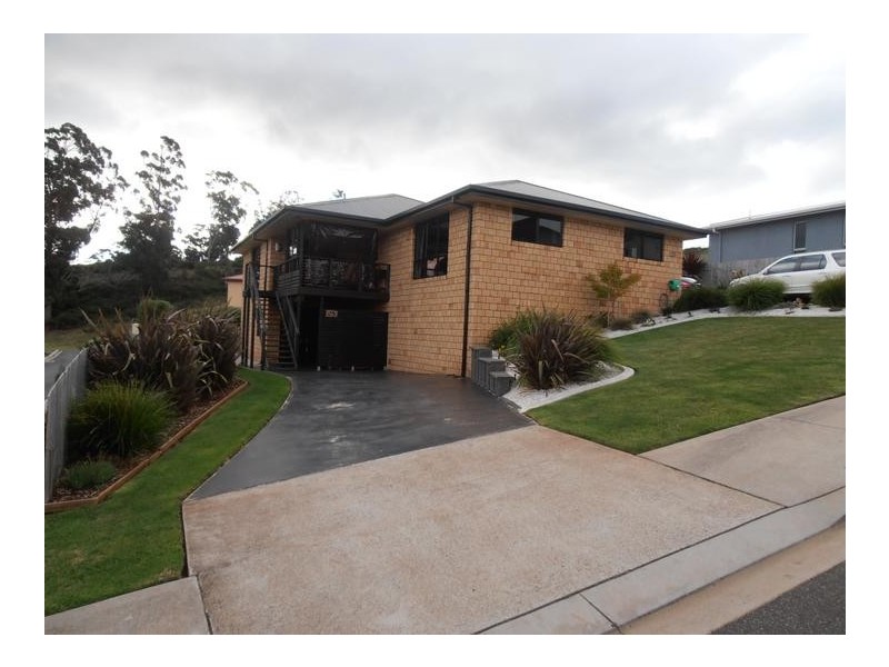 25 Heather Crescent,, Burnie TAS 7320