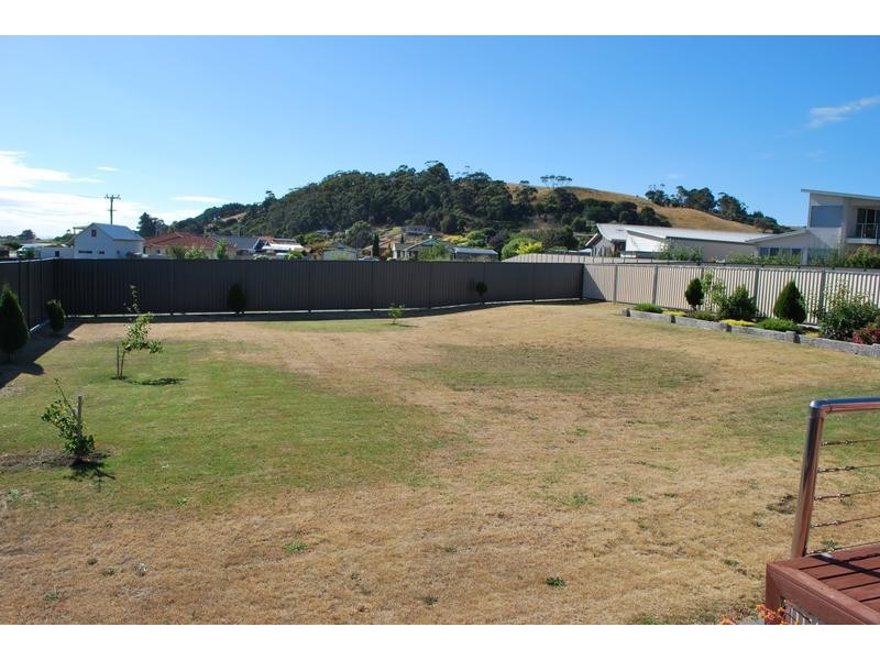 1 Waterford Drive, Sulphur Creek TAS 7316