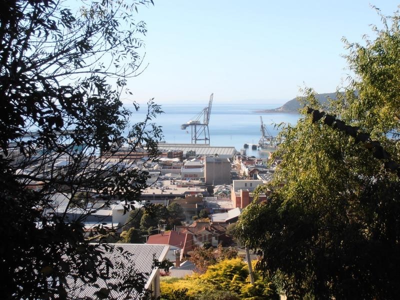 11-13 Grand View Avenue, Burnie TAS 7320