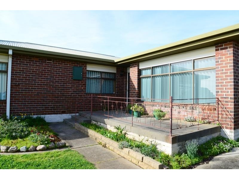 14 Esplanade, Somerset TAS 7322