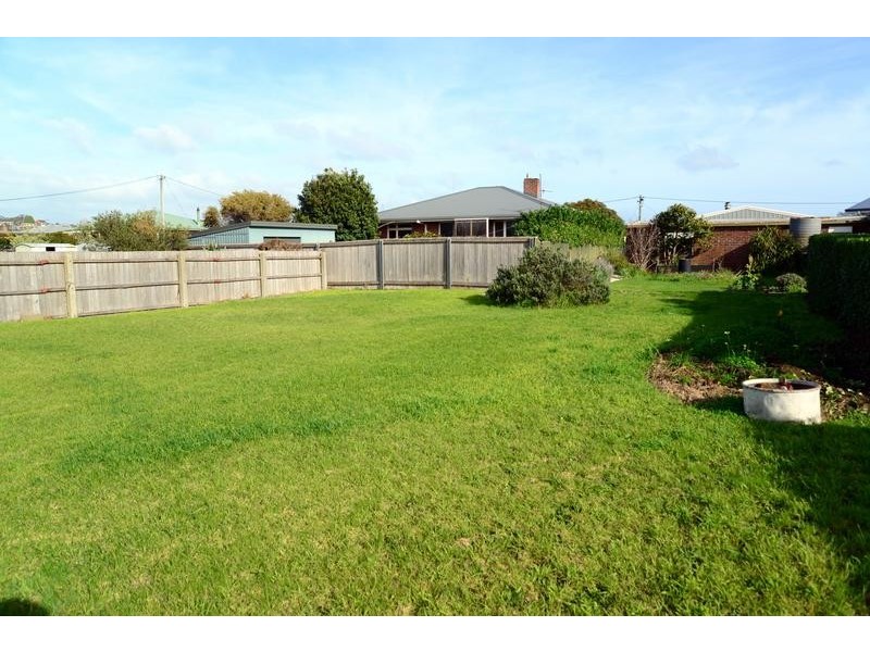 14A Esplanade, Somerset TAS 7322