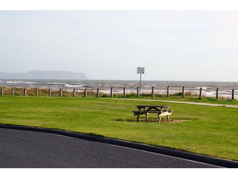 14A Esplanade, Somerset TAS 7322