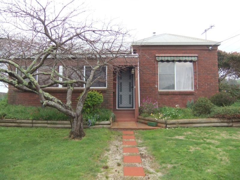 7 Evans Street,, Cooee TAS 7320