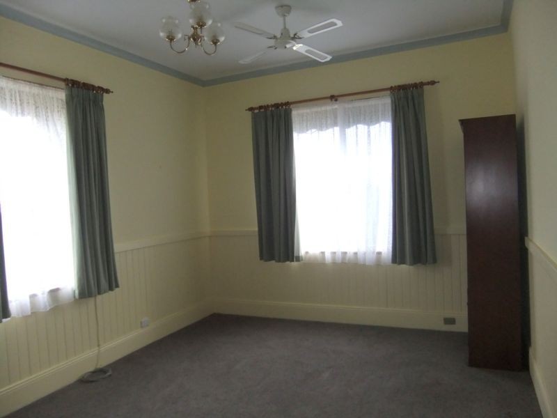 7 Evans Street,, Cooee TAS 7320