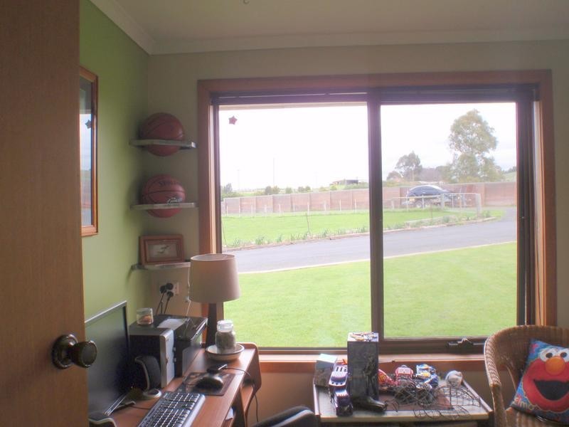 11864 Bass Highway, Ulverstone TAS 7315