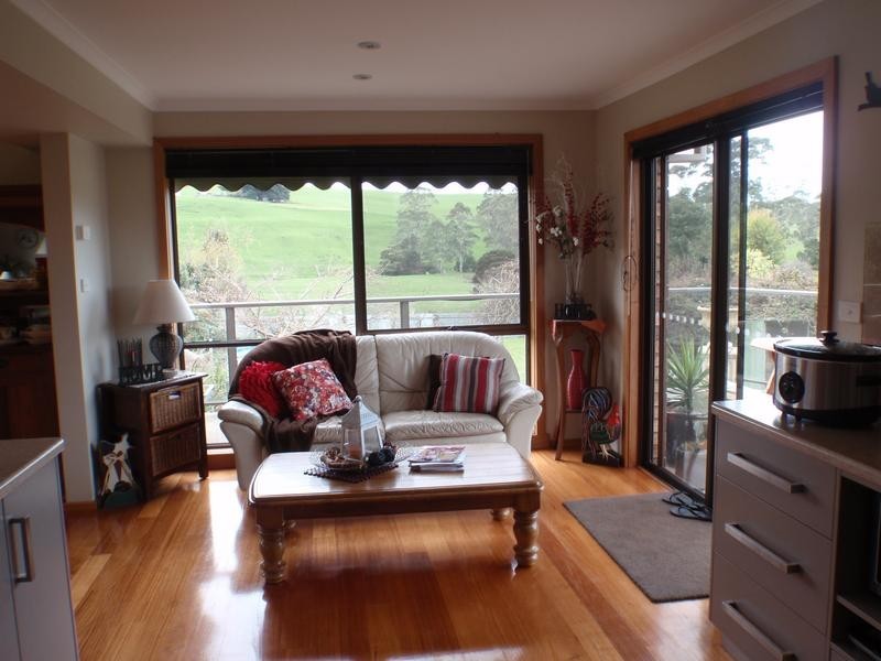 11864 Bass Highway, Ulverstone TAS 7315