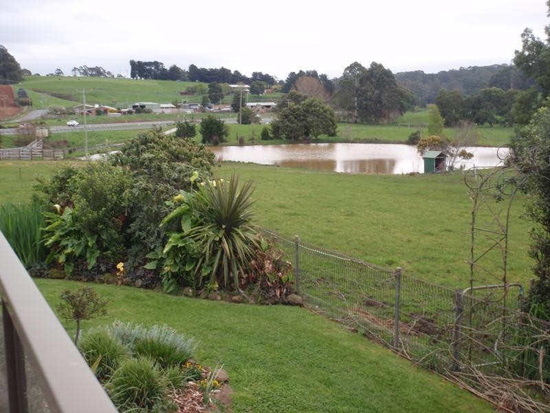 11864 Bass Highway, Ulverstone TAS 7315