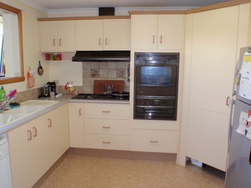 54 Blackwood Parade, Romaine TAS 7320