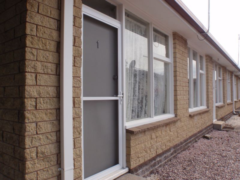 2/22 Deacon St, Upper Burnie TAS 7320