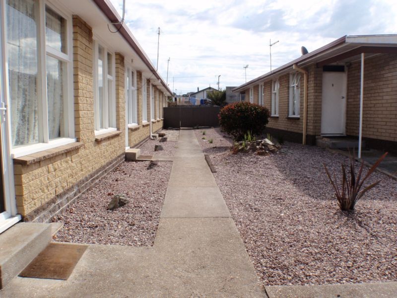 2/22 Deacon St, Upper Burnie TAS 7320