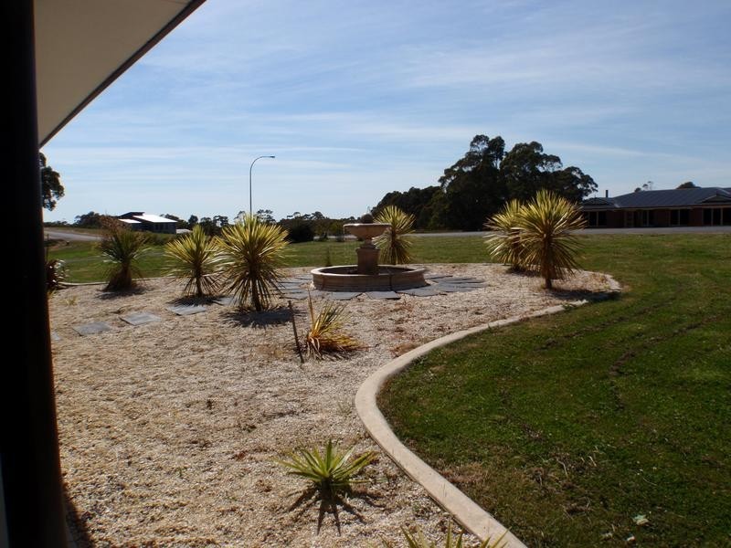 17 Allegra Drive,, Heybridge TAS 7316