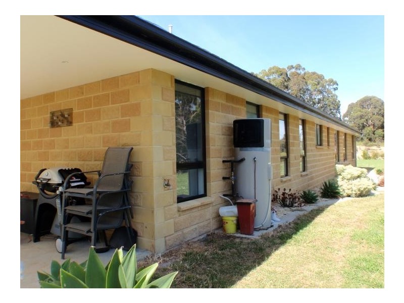 17 Allegra Drive,, Heybridge TAS 7316