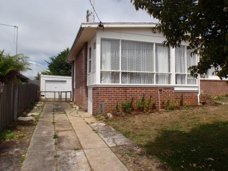 32 Curraghmore Ave, Park Grove TAS 7320