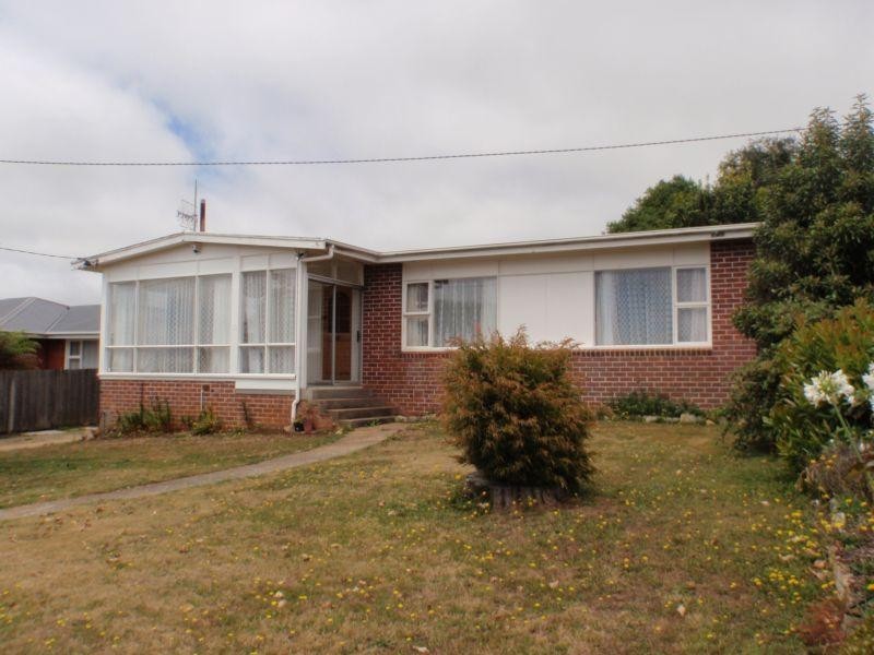 32 Curraghmore Ave, Burnie TAS 7320