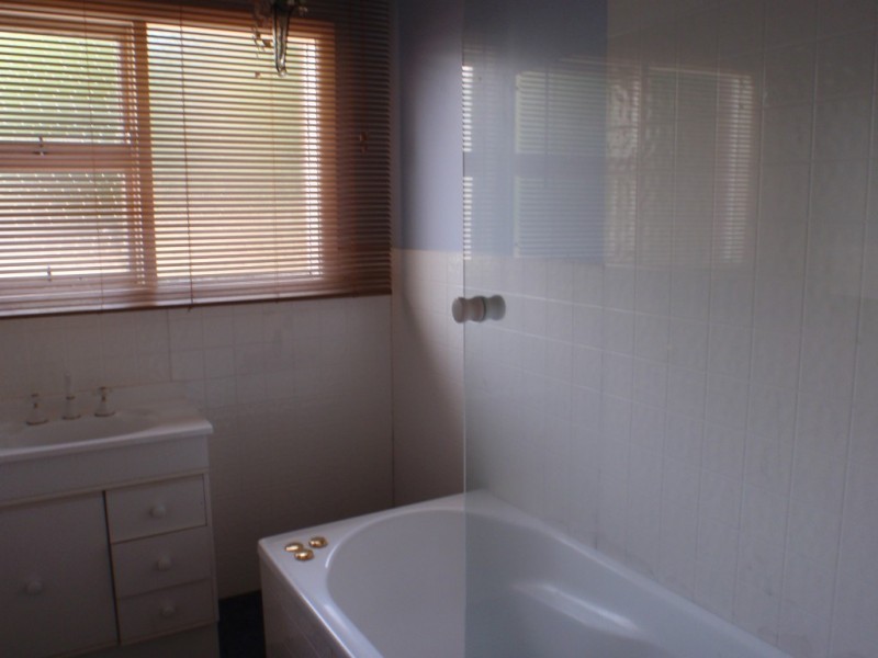 32 Curraghmore Ave, Burnie TAS 7320