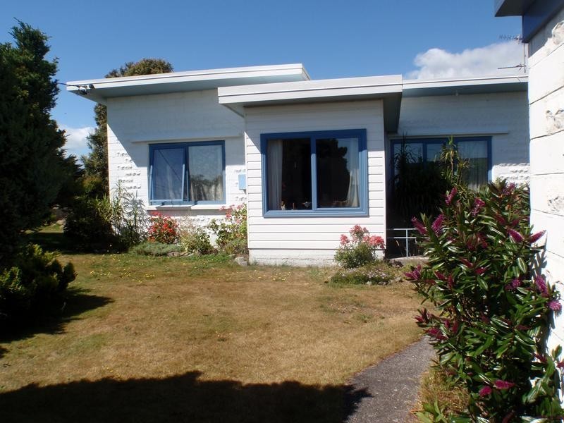 93 Old Bass Highway, Wynyard TAS 7325