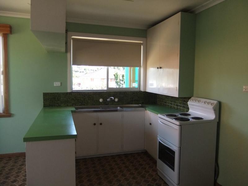 21 Futuna Avenue, Park Grove TAS 7320