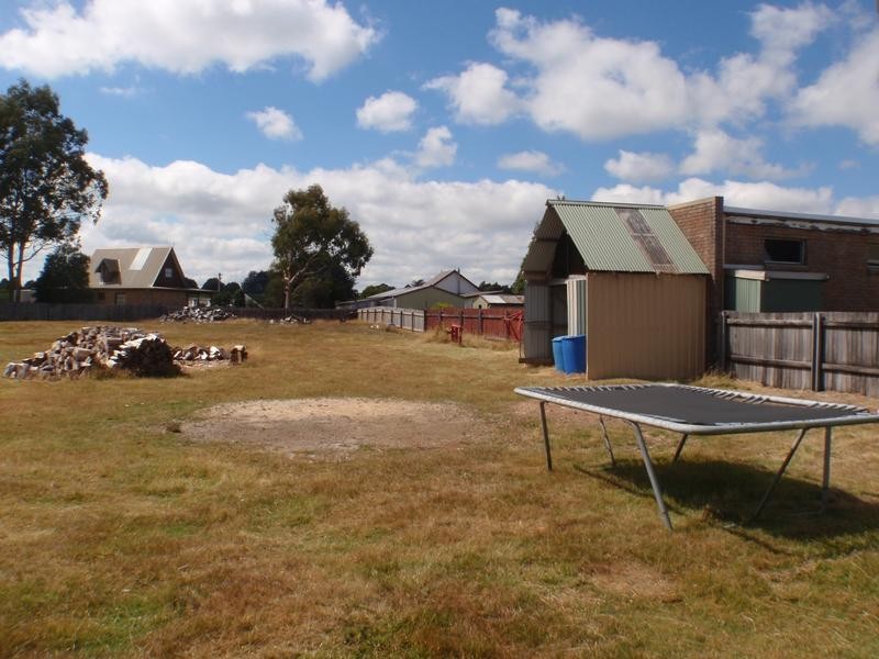 11 Little Quiggin Street, Waratah TAS 7321