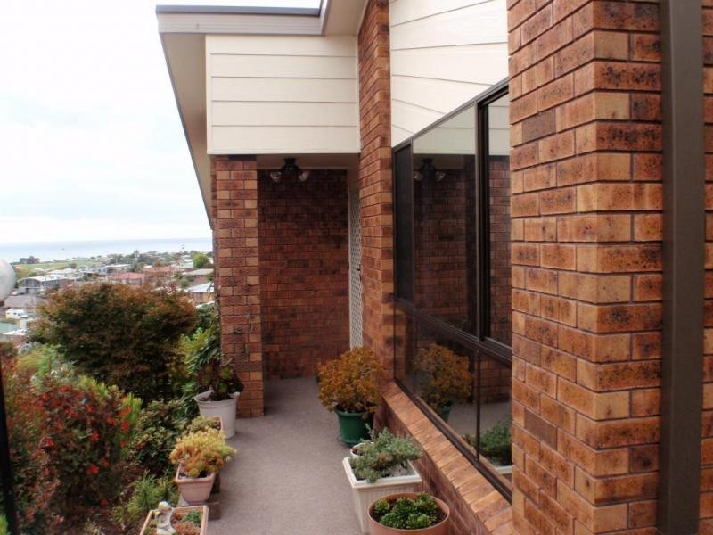8/60 Lyons Street,, Somerset TAS 7322