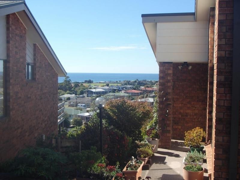 8/60 Lyons Street,, Somerset TAS 7322