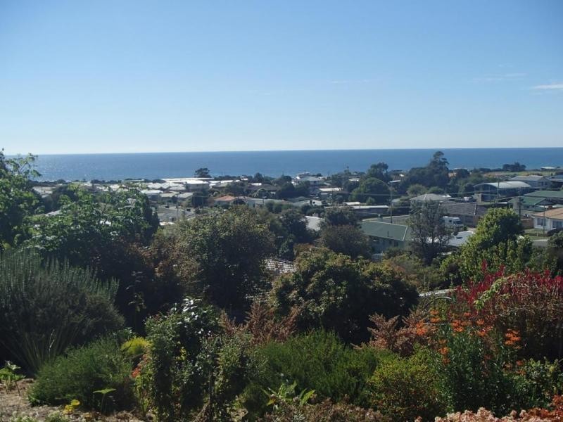 8/60 Lyons Street,, Somerset TAS 7322